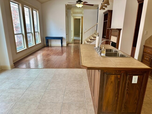 Photo - 119 Coconut Grove Cir