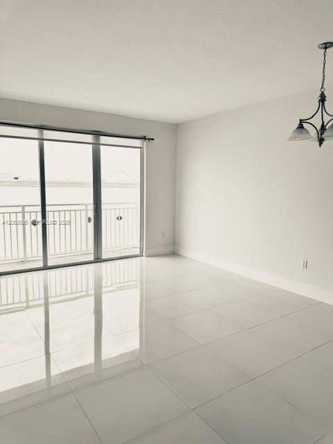 7275 SW 90th St Unit C413