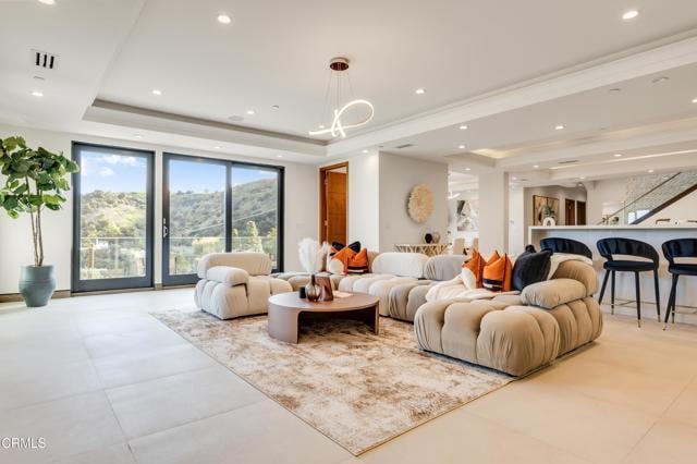 Building Photo - 12480 Viewcrest Rd