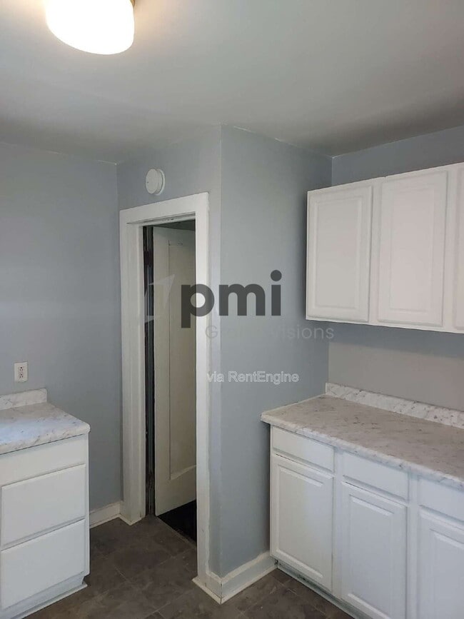 Photo - 1312 E Olive St