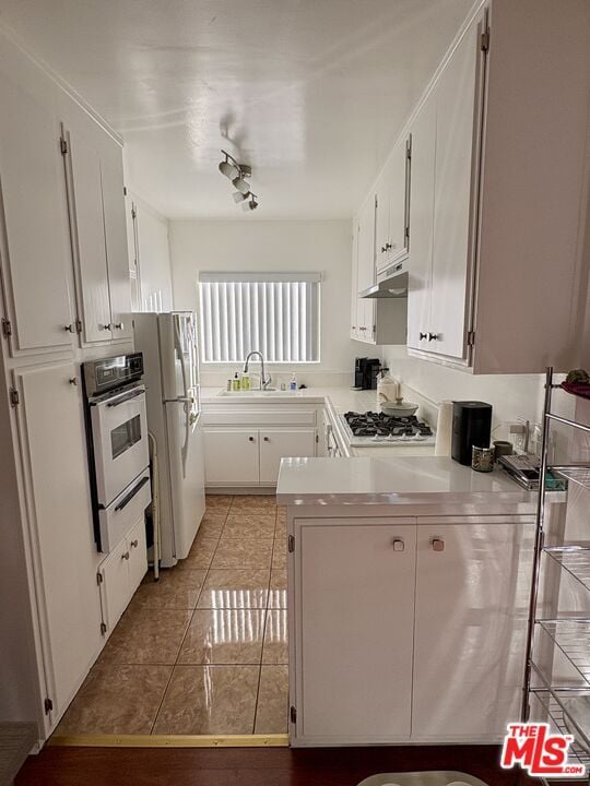 Photo - 11815 Mayfield Ave