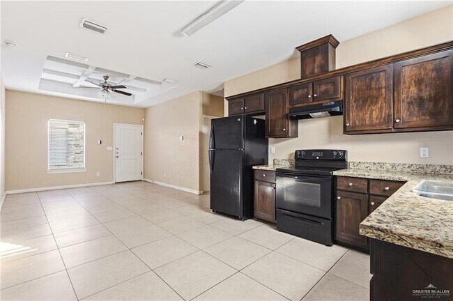 Photo - 2805 E Garfield Ave Unidad 1