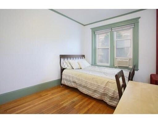 Photo - 6 Radcliffe Rd Unit 2