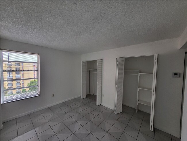 Photo - 4801 NW 7th St Unidad 702-16 Rental