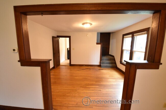238-240 W Pacemont Road