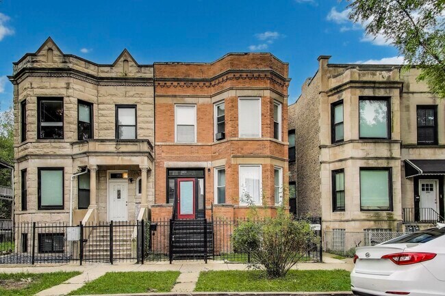 Building Photo - 3939 W Polk St Unit 1 Rental