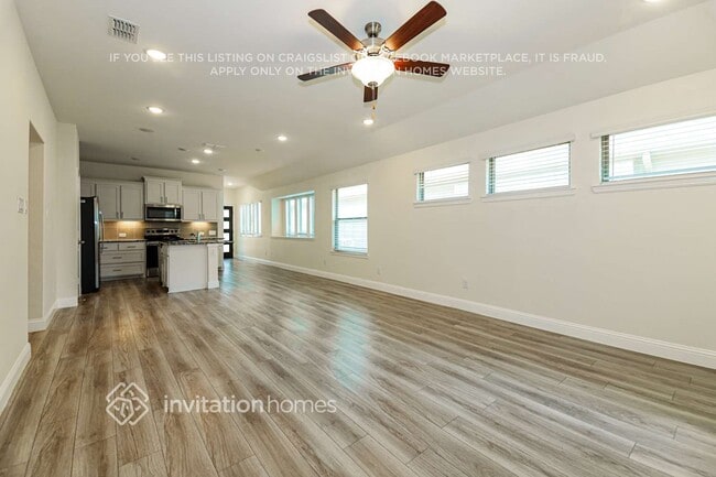 Photo - 620 Coleman St