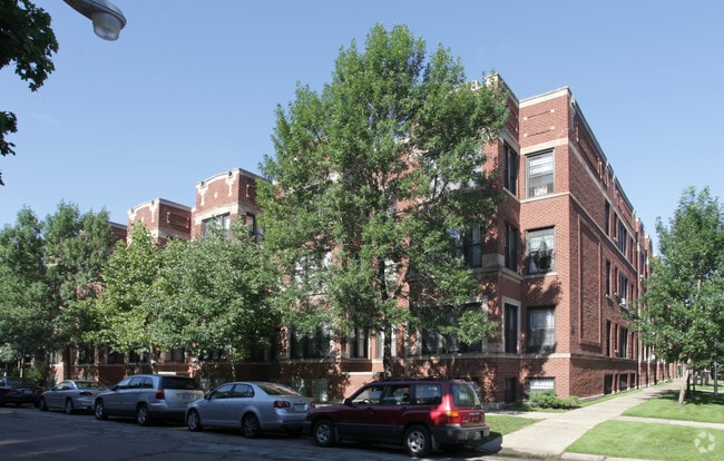 Building Photo - 5452 S. Ellis Avenue