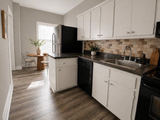1BR, 1BA Kitchen, C Unit