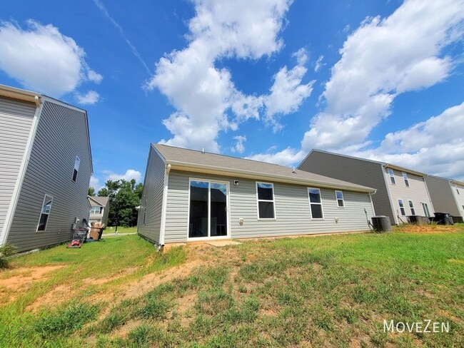 Photo - 4612 Hazelburn Dr