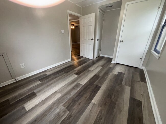 Photo - 203 W Magnolia St