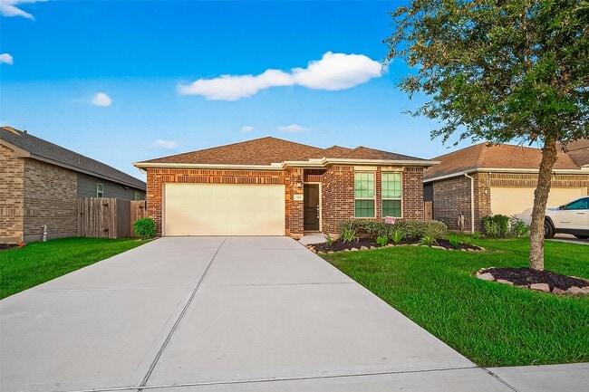 Photo - 7927 Tindarey Maple Trace