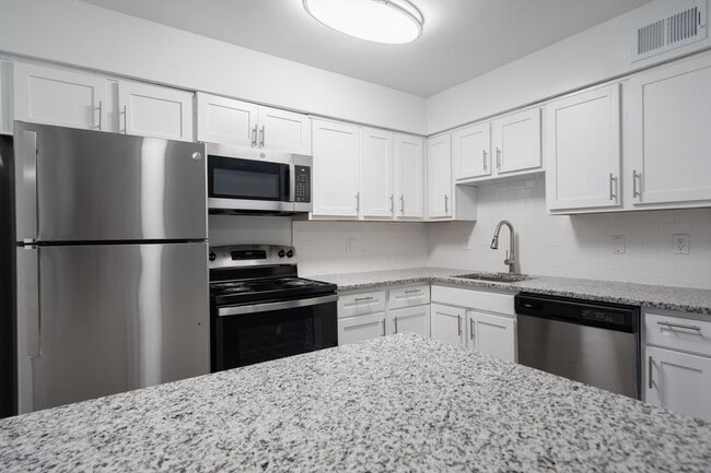 River Breeze Apartments