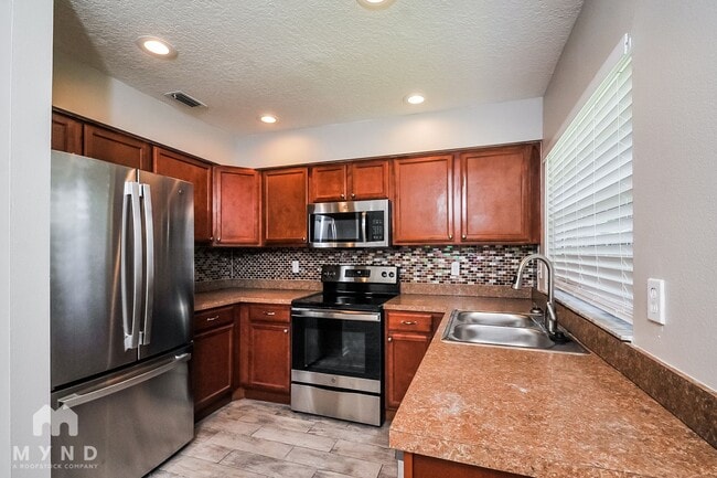 Photo - 509 Bryan Valley Ct