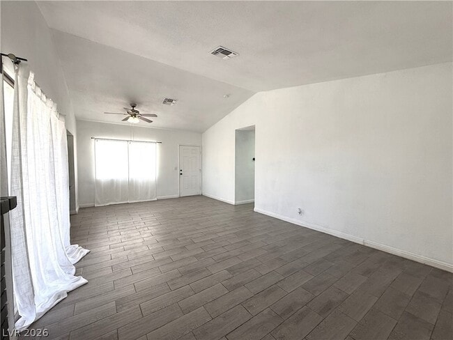 7311 Girard Dr