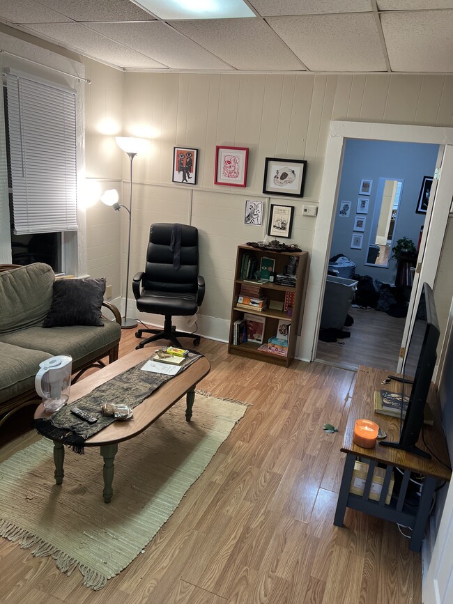 Photo - 35. W. University Street Unit 2W