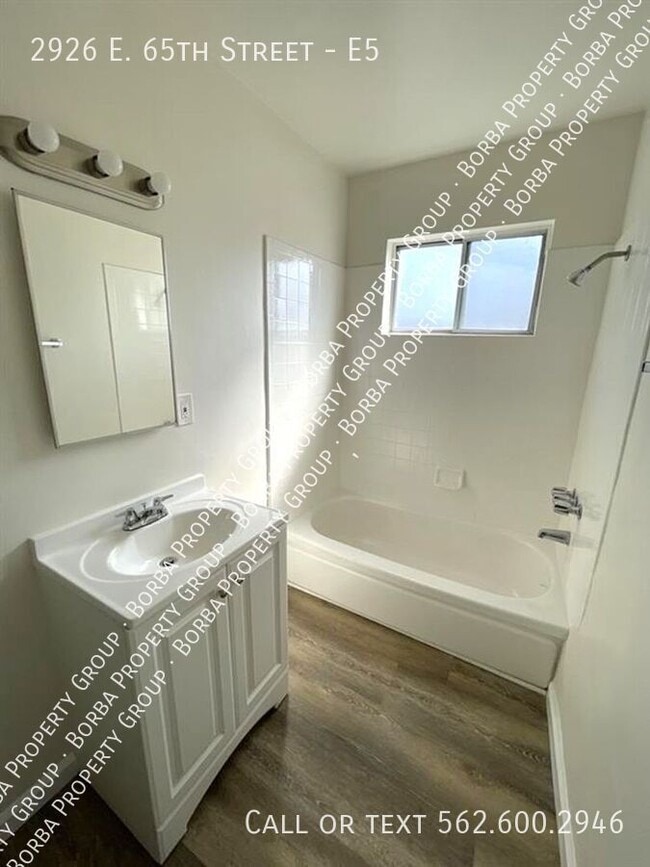 Photo - 2926 E 65th St Unit E5