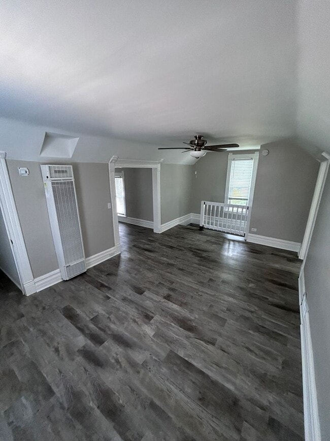 Building Photo - 368 Indiana Ave SW Unit 2 Rental