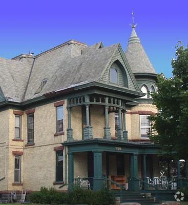 MPM Student Housing - MPM Student Housing Apartments