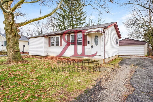 Photo - 3465 Clarkston Ave