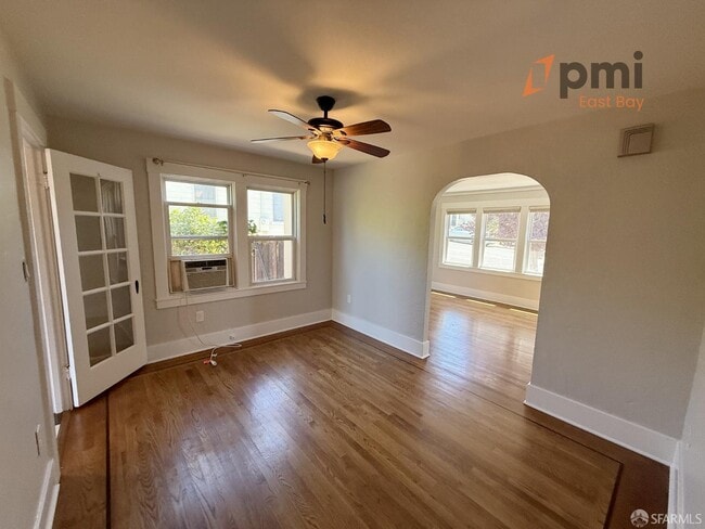 Photo - 1435 Cedar St
