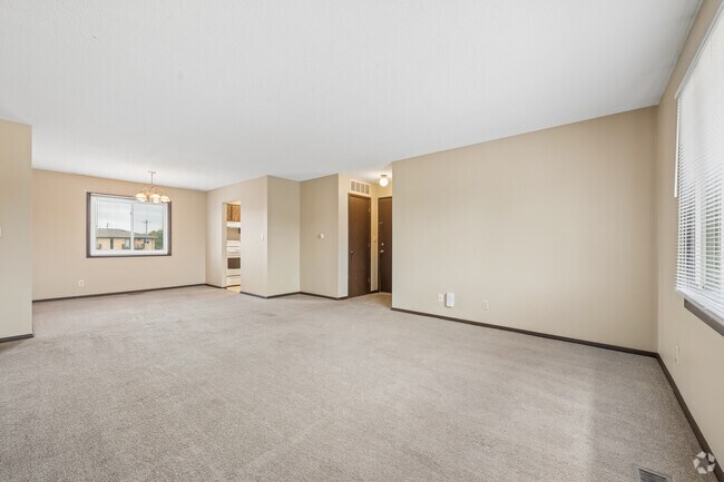 2BR, 1BA - 978SF - Living Room