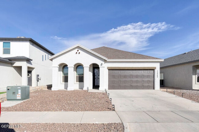 Building Photo - 13849 Summer Story Ave