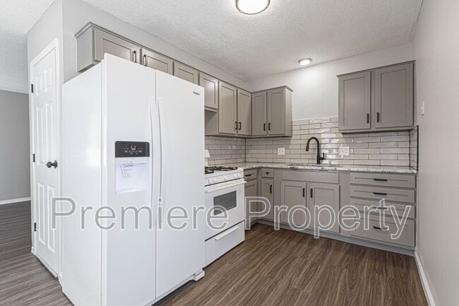 Photo - 14834 E Nickell Ave