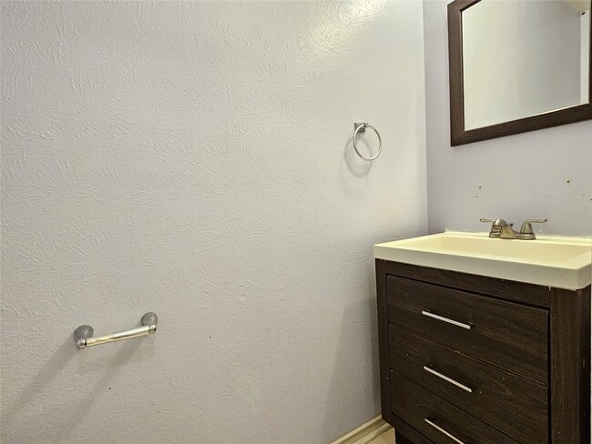 Photo - 9119 Regents Cove Ct