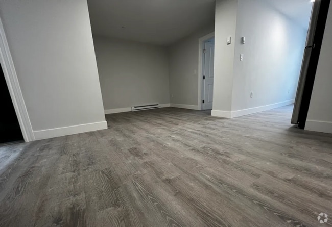 Building Photo - Renovated 2 Bed in Prime Fenway | In-Unit ... Rental