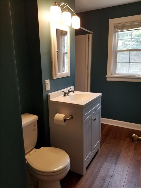 Photo - 702 Tanyard St