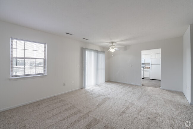 2 BR, 2 BA, 1075 SF