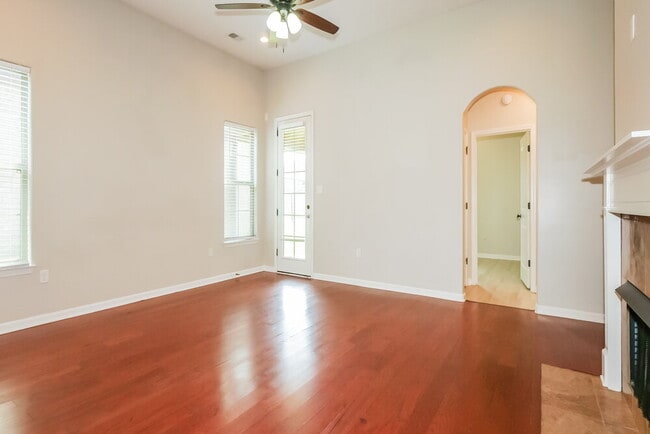 Photo - 140 Hidden Meadows Ln