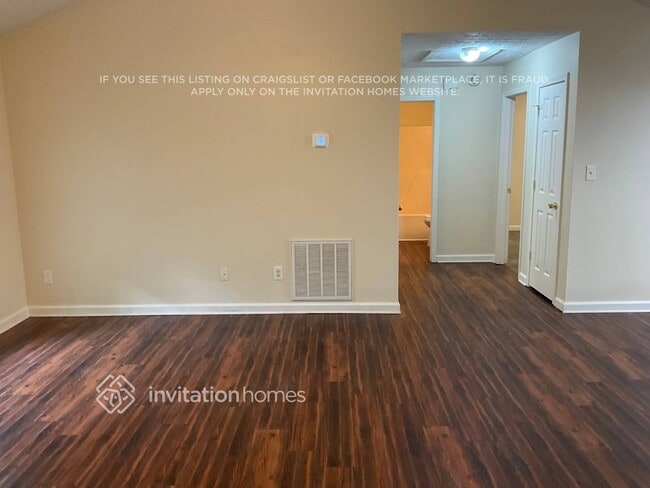 Photo - 175 Green Cir