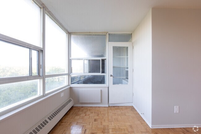 1BR, 1BA - Living Room - 3201 Lawrence Ave E