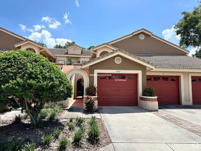 Building Photo - 7767 Sugar Bend Dr Unit 7767 Rental