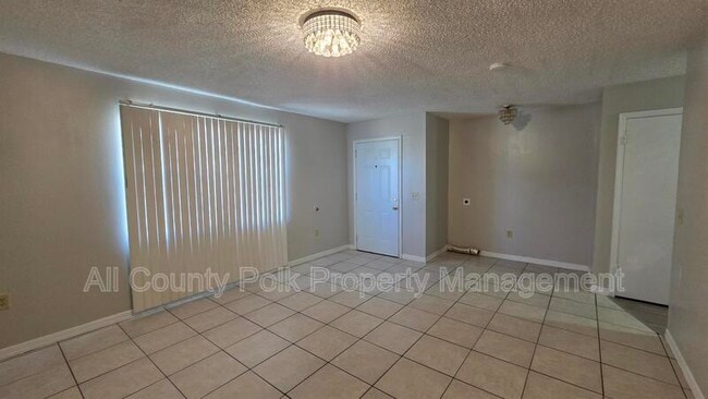 Photo - 2336 Chestnut Hills Dr