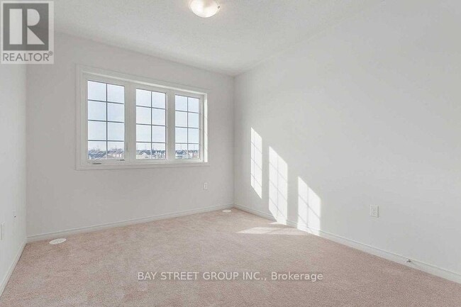 Photo - 2378 Chevron Prince Path