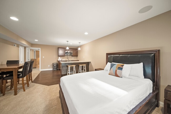Photo - 10599 Geist View Dr