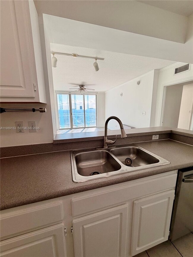 Photo - 2665 SW 37th Ave Unidad 1213