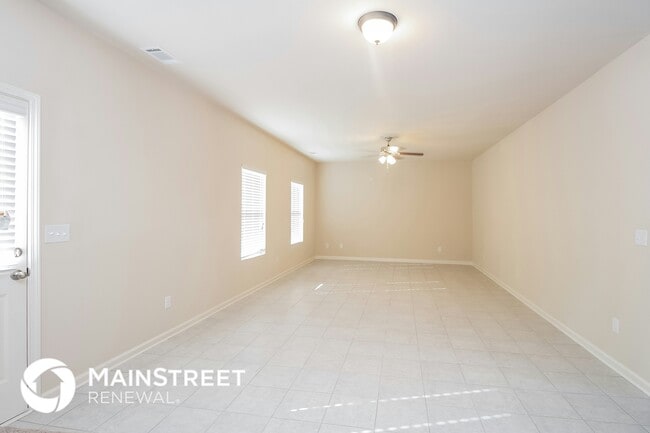 Photo - 355 Sunflower Ln