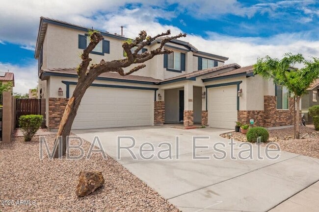 Building Photo - 42511 W Cheyenne Dr Rental