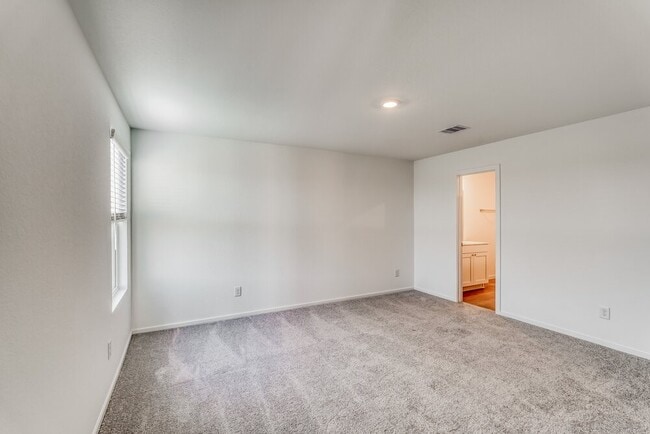 Photo - 472 San Miguel Crk Dr