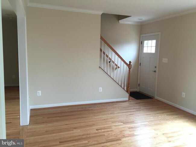 Photo - 8904 Cherry St