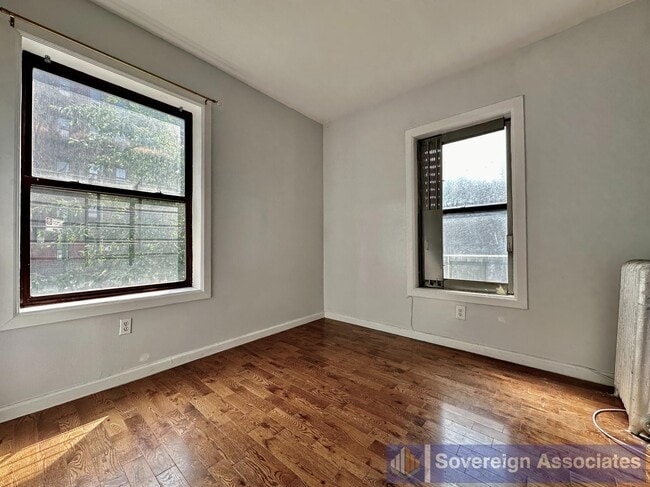 Photo - 518 W 204th St Unit 1