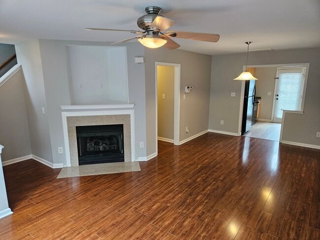 Photo - Fantastic Brier Creek 2br / 2.5ba Townhome! Avail Now!