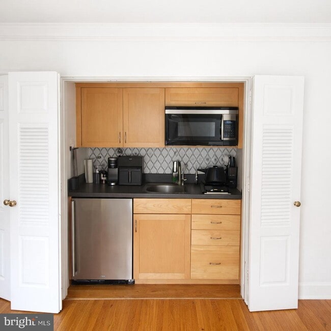 Photo - 9 Palmer Square W Unit A