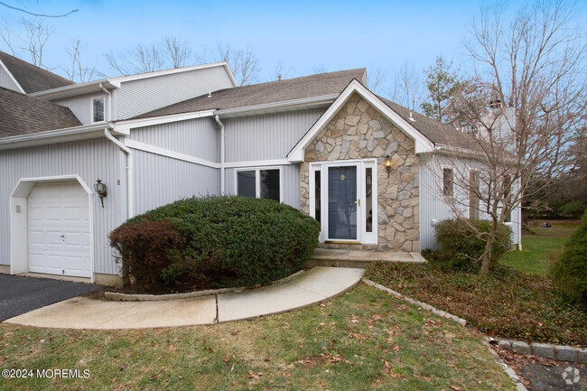 Building Photo - 8 Hickory Ln Rental