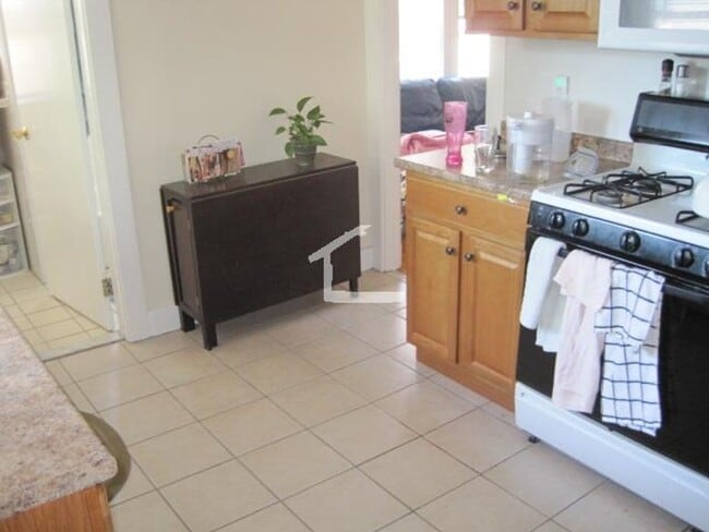 Photo - HOT ALLSTON LISTING!!!!