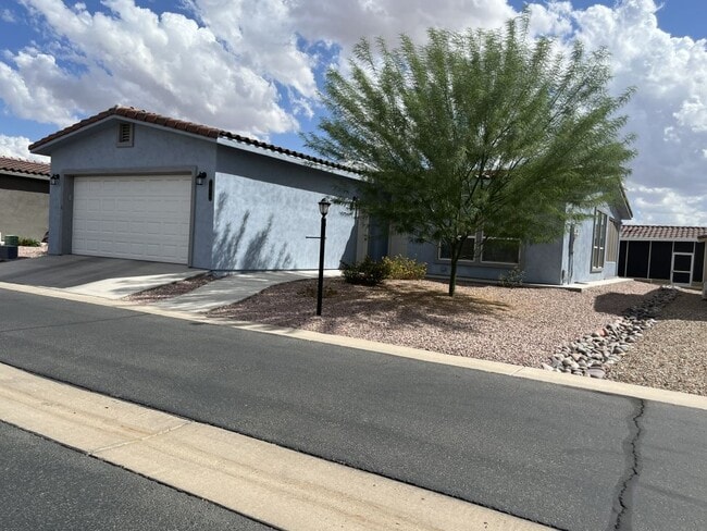 Building Photo - 3301 S Goldfield Rd Rental